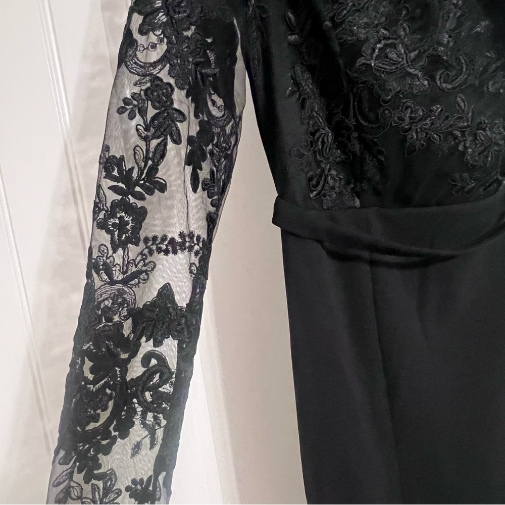 Fashion Nova Black Asymmetrical One-Shoulder Gown - Picture 2 of 6